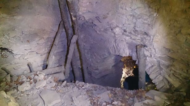 12077361_1059432907423665_1566924567_n